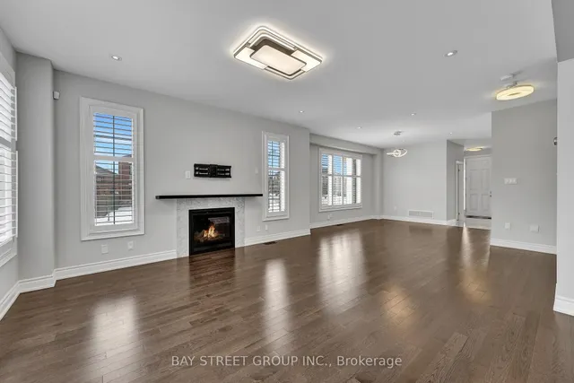 Additional image 8 of 1275 Raspberry Terr