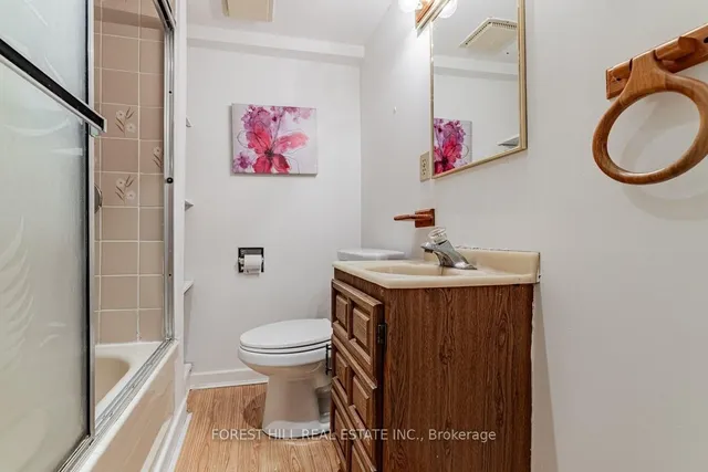 Additional image 18 of 194 Hollyberry Tr