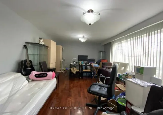 Additional image 2 of 16 Belgreen Ave