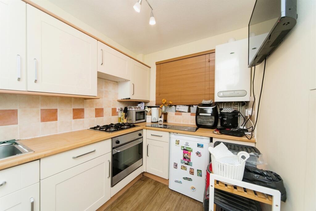 Additional image 5 of Eastbourne Road, Pevensey Bay, Pevensey