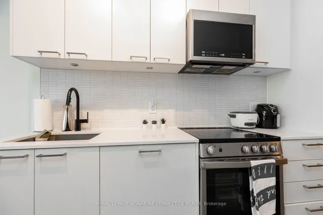 Additional image 13 of 1808 St Clair Ave Unit 219