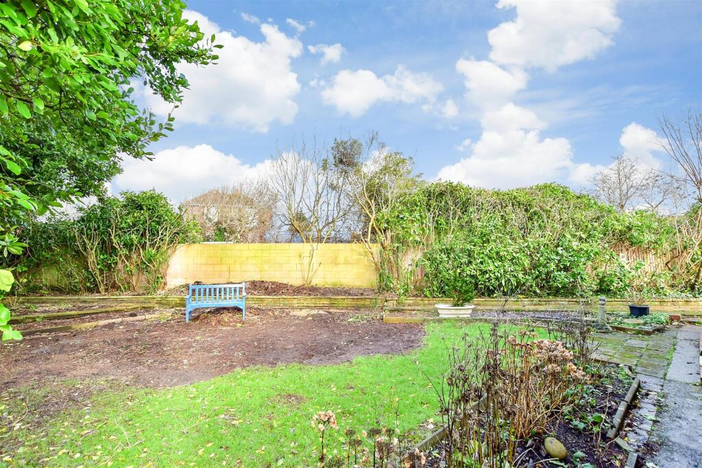Additional image 2 of Whiteways Close, Littlehampton, West Sussex