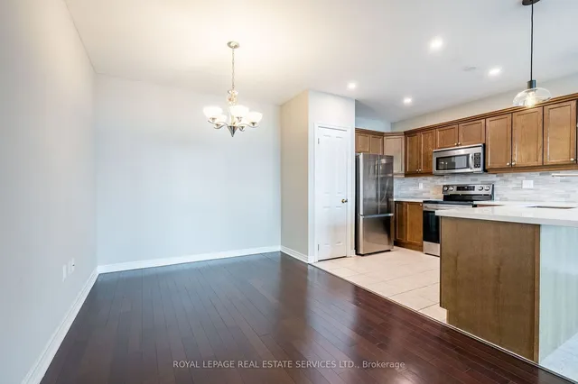 Additional image 19 of 1998 Ironstone Dr Unit 906