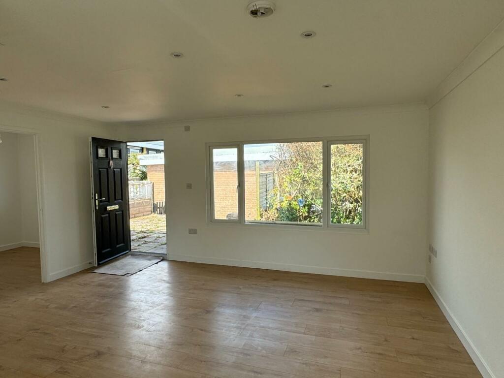 Additional image 4 of Fort Road, Lavernock, Penarth