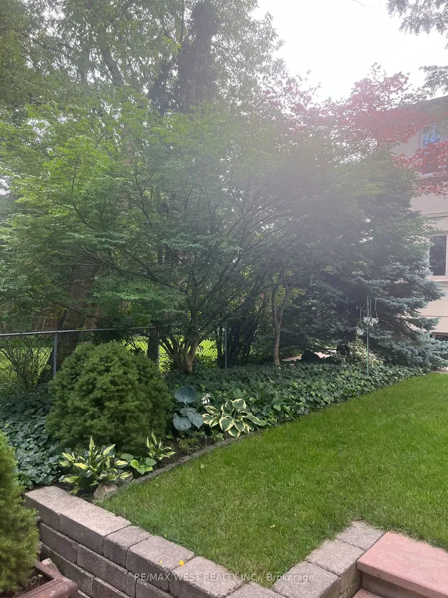 Additional image 23 of 85 Hillcroft Dr