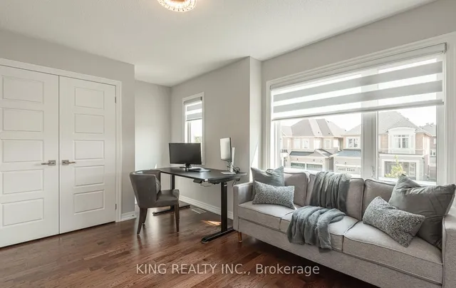 Additional image 34 of 145 Marvin Ave