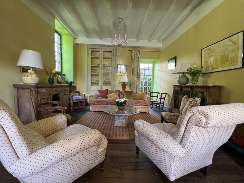 Additional image 2 of 65370 salechan, France