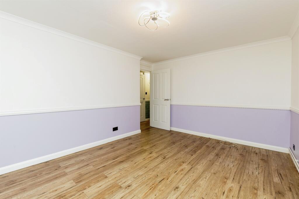 Additional image 7 of Aldbury Grove, Welwyn Garden City