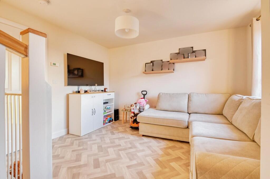 Additional image 3 of Dashwood Close, Tamworth