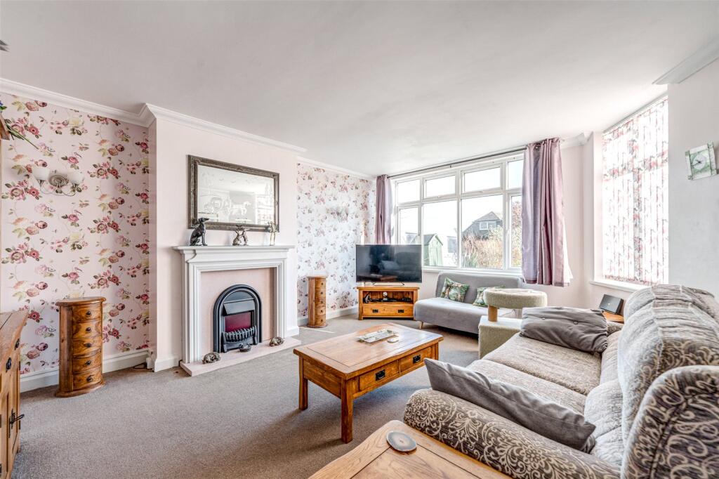 Additional image 2 of Shaftesbury Avenue, Goring-by-Sea, Worthing, West Sussex, BN12