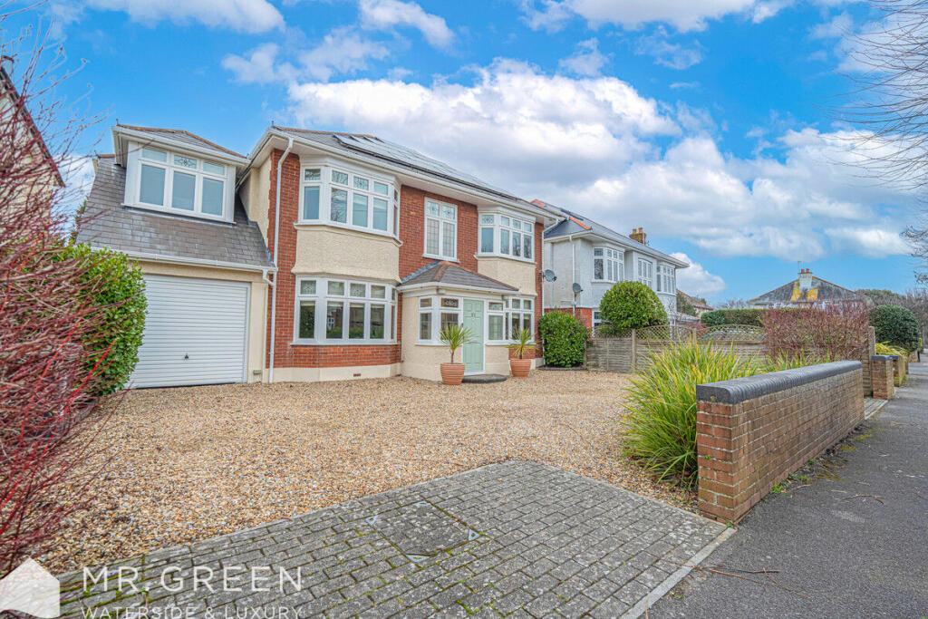 Swanmore Road, Bournemouth, Dorset, BH7 6PB