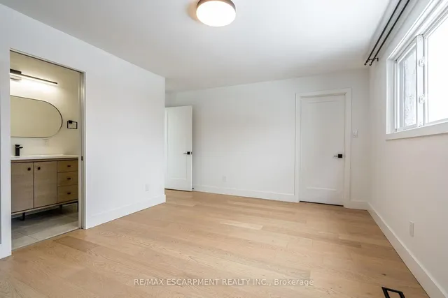 Additional image 23 of 3135 MICHAEL Cres