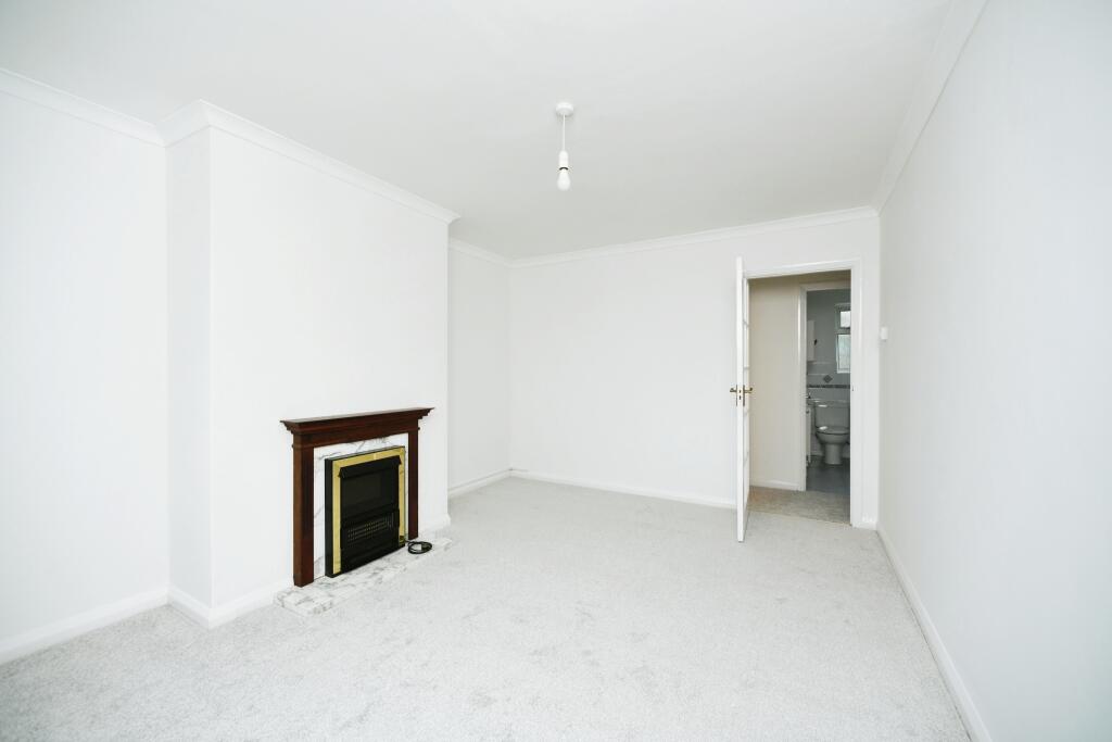 Additional image 5 of Oaklands Avenue, Saltdean, Brighton, East Sussex, BN2