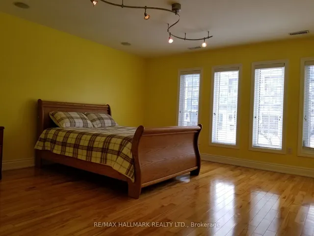 Additional image 9 of 18 Mullet Rd