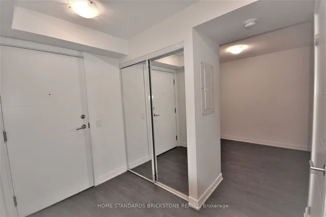 Additional image 7 of 525 Adelaide St Unit 1221