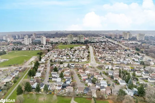 Additional image 40 of 20 Hillpark Trail