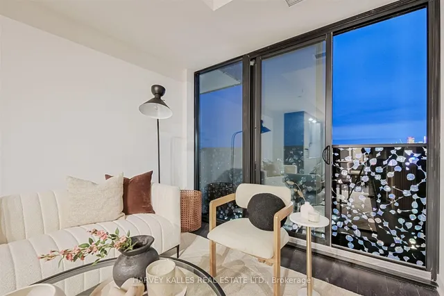 Additional image 13 of 55 Charles St Unit 4304