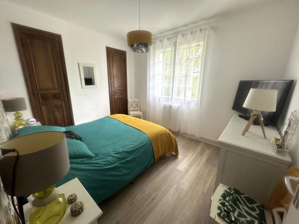 Primary image of Aquitaine, Dordogne, Verteillac, France