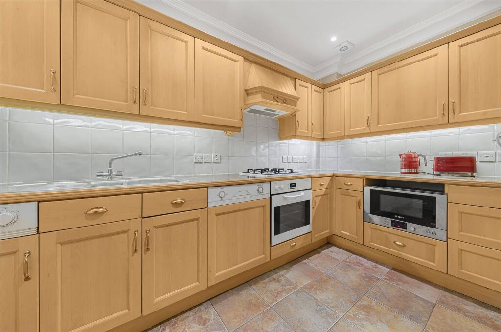 Additional image 2 of The Avenue, Beckenham, BR3