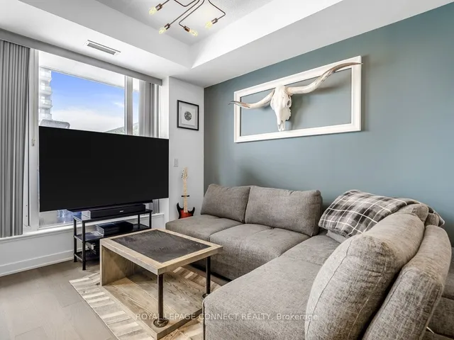 Additional image 6 of 170 Sumach St Unit 518