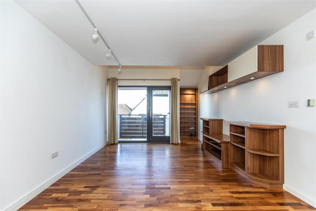 Additional image 3 of St. Nicholas Lane, Lewes BN7 2GH