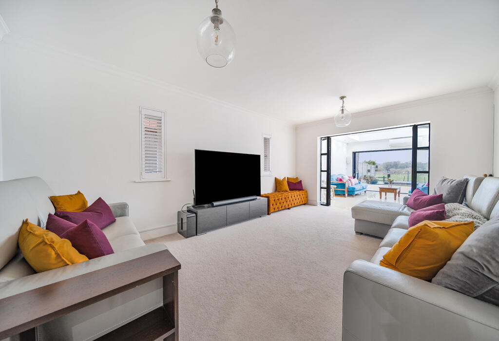 Additional image 5 of Hayes Lane, Bromley, BR2 9EA