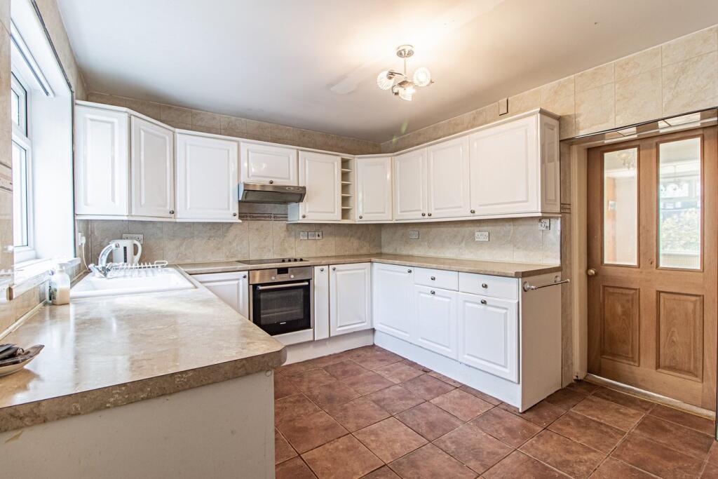 Additional image 11 of The Woodlands, Llantwit Fardre, Pontypridd, CF38