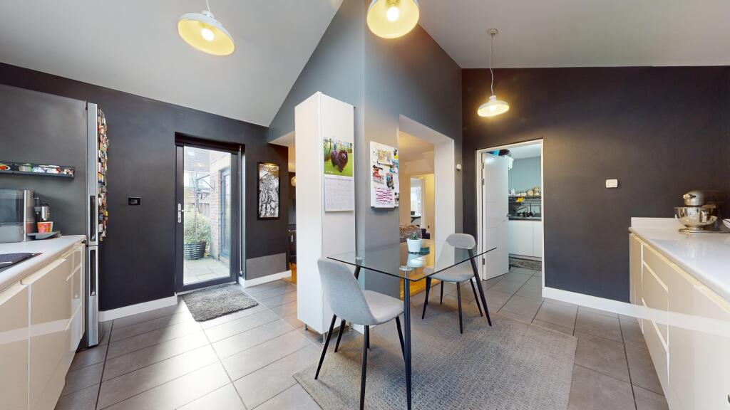 Additional image 8 of Llandinam Crescent, Cardiff