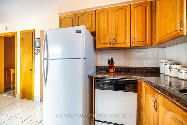 Additional image 18 of 3635 Kingston Rd