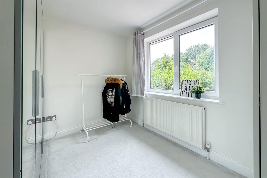 Additional image 27 of Pondfield Crescent, St. Albans, Hertfordshire, AL4