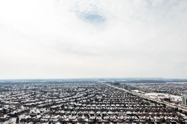 Additional image 37 of 15 Hays Blvd Unit 10