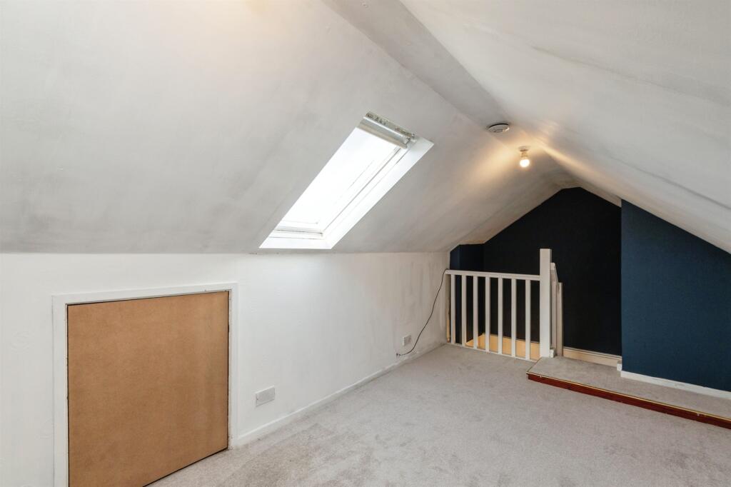 Additional image 12 of Jer Lane, Bradford