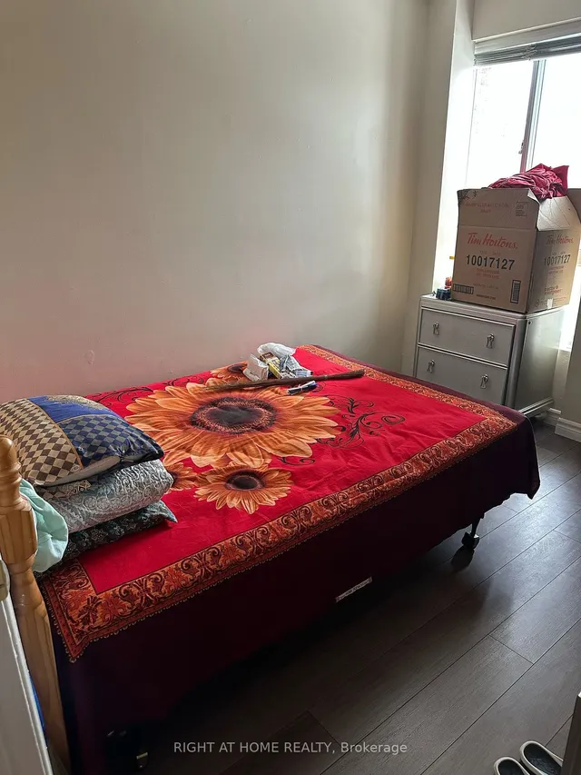 Additional image 15 of 3409 st.clair Ave Unit 1