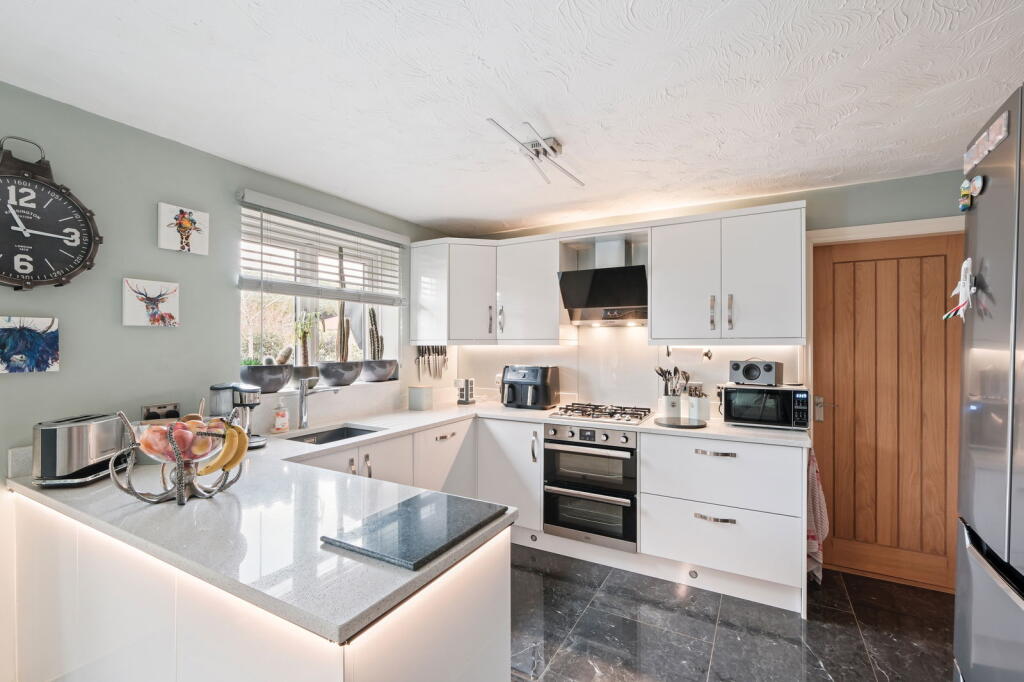 Additional image 2 of Sandown Drive, Catshill, Bromsgrove, B61 0SD