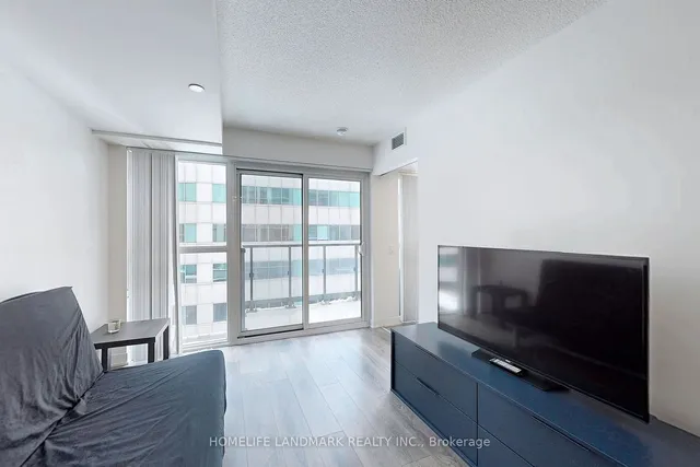 Additional image 11 of 87 Peter St Unit 617