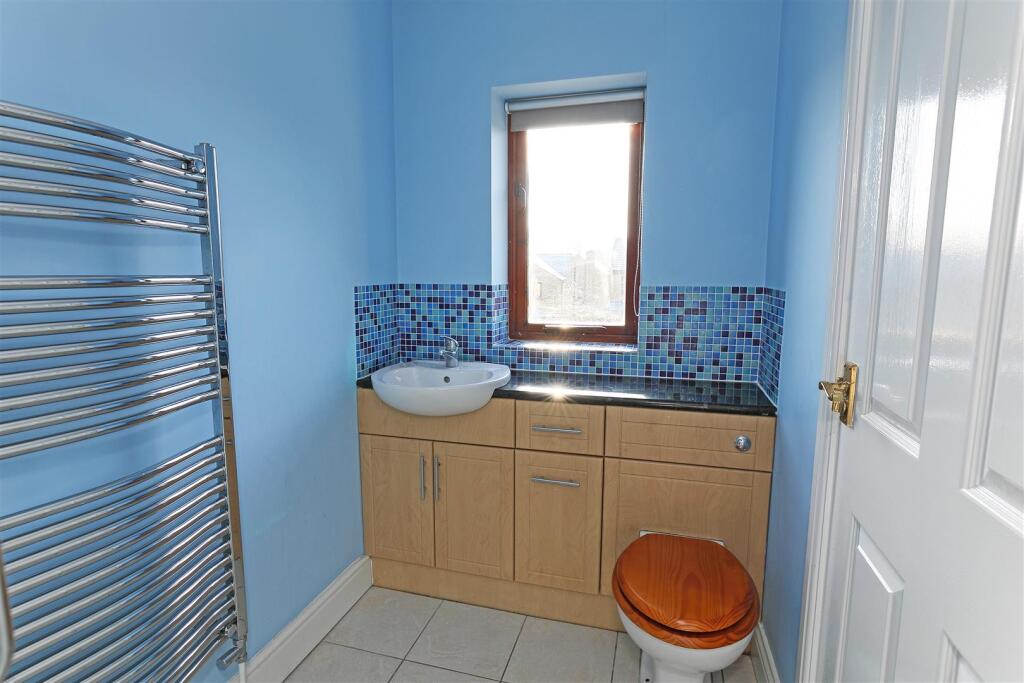 Additional image 14 of Tall Trees, 117, Scholes Lane Scholes, Cleckheaton, BD19 6LY