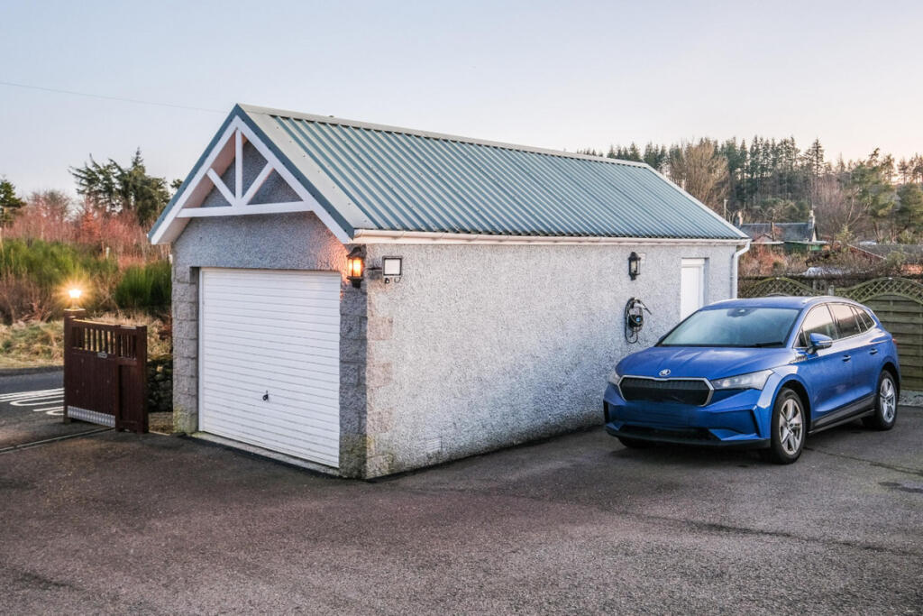 Additional image 31 of Peterculter, Aberdeenshire, AB14