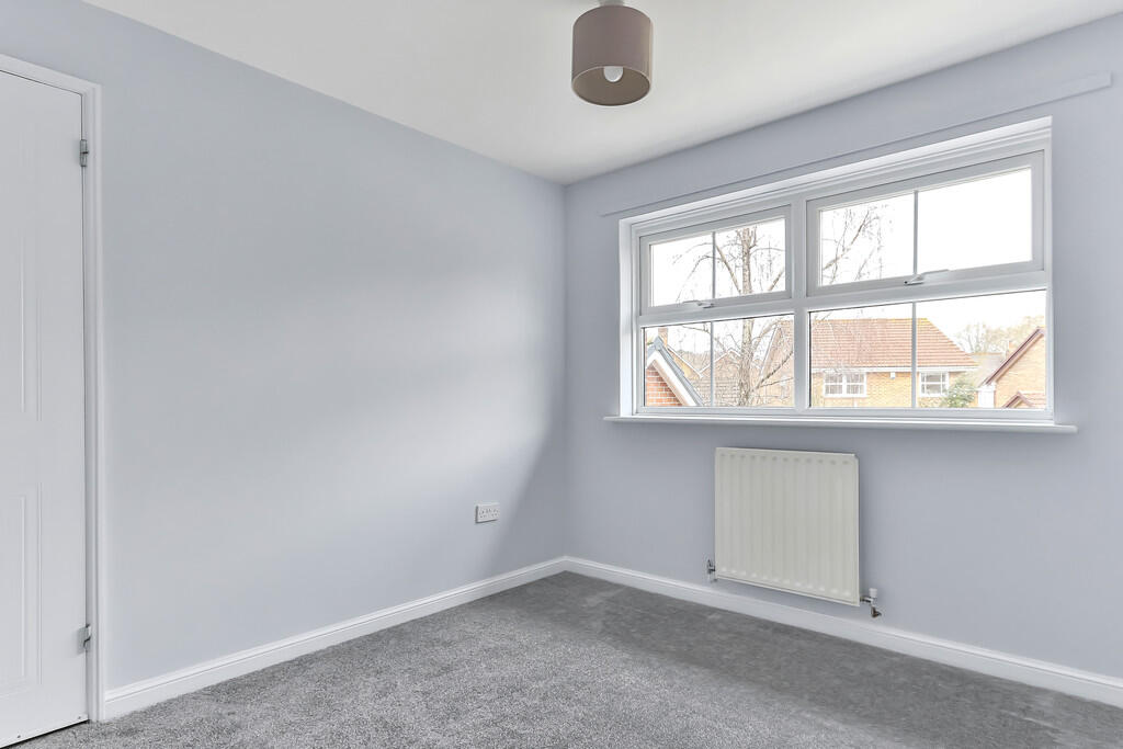 Additional image 15 of Twin Oaks Close, Broadstone