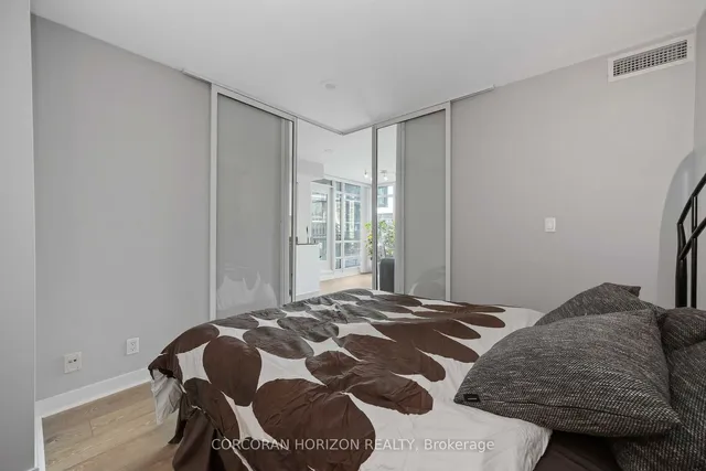 Additional image 19 of 397 Front St Unit 906