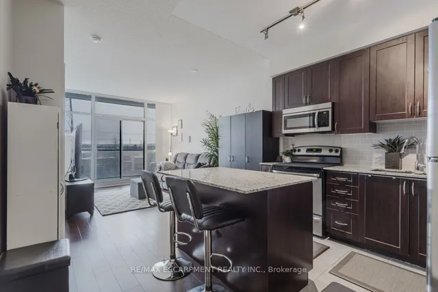 Additional image 4 of 1940 Ironstone Dr Unit 311