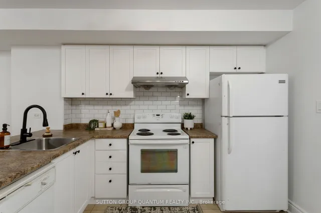 Additional image 13 of 870 Jane St Unit 108