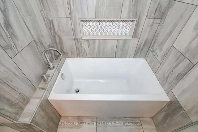 Additional image 27 of 4 Mccrimmon Dr