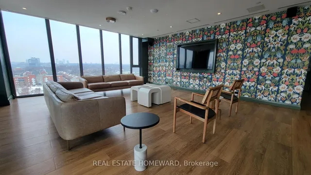 Additional image 29 of 665 Queen St Unit 211