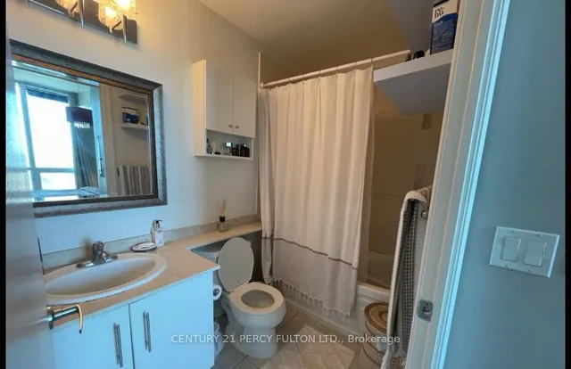 Additional image 10 of 16 Yonge St Unit 3407