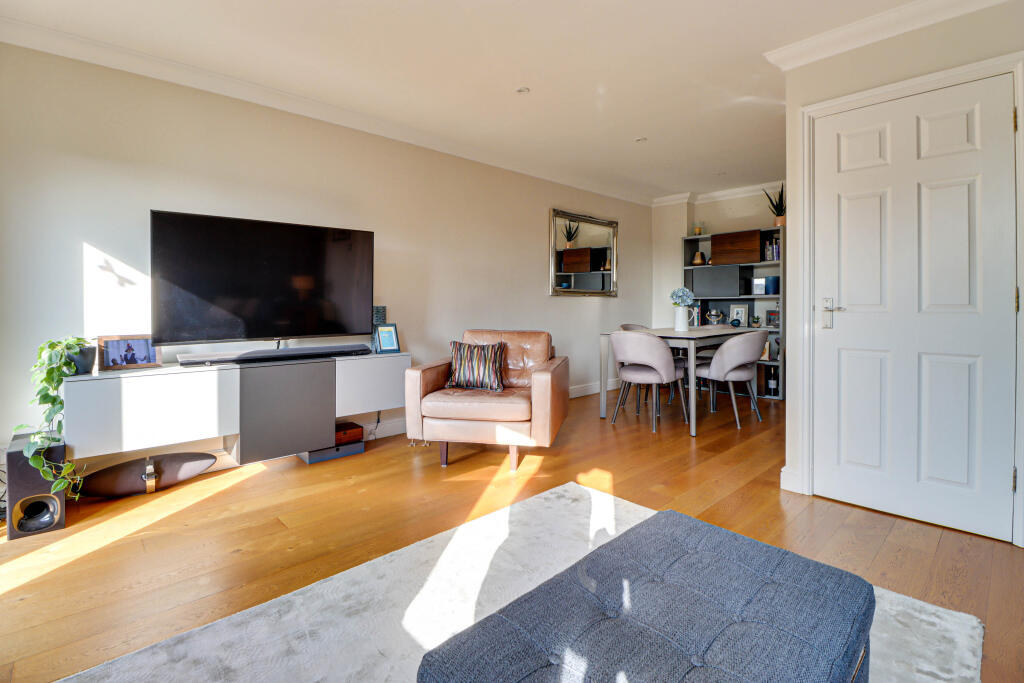 Additional image 7 of Saracens Head Yard, Pageant Road, St Albans, AL1