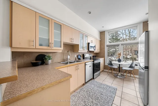 Additional image 11 of 80 Laws St