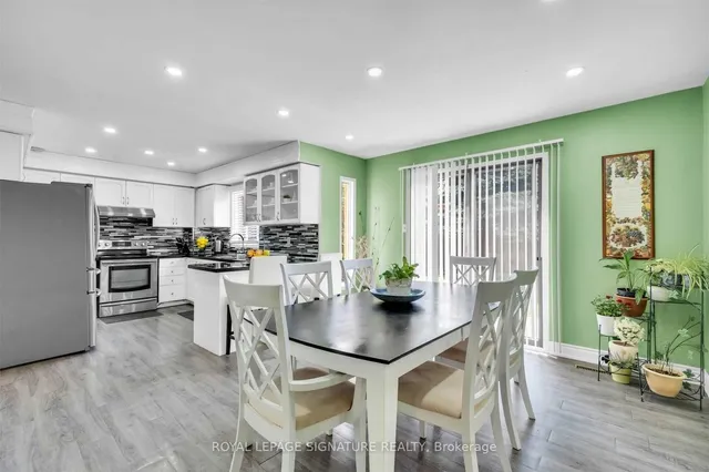 Additional image 13 of 16 Hyatt Dr