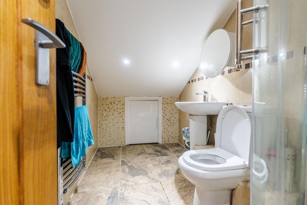 Additional image 27 of Birch Lane, Bradford, BD5