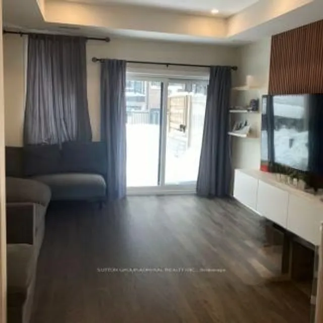 Additional image 4 of 19 Thomas Mulholland Dr