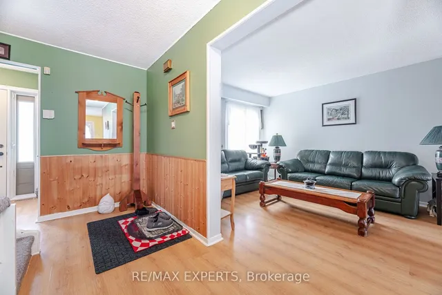 Additional image 8 of 28 Traverston Crt